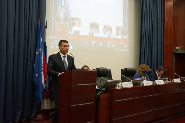 moskvada-elektron-edliyye-seffafliq-semerelilik-ve-elcatimliq-movzusunda-beynelxalq-tedbir-kecirilib